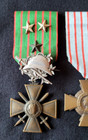 Ww1 Original Set French Medals 1914-1918 War Cross Aisne Battle Brooch