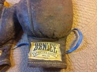 Vintage Benlee Leather Youth Boxing Gloves  Sporting Goods  7 