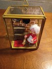 Vtg Brass Glass Diorama Display Case Grandma Old Time Kitchen Scene Christmas 4 
