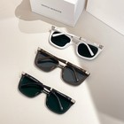 Gentle Monster Sunglasses Model  Matiny Size  52  22-132 
