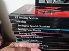 Lot 23 Singer Sewing Library Hb Books master Index-80-90s-comprehensive Instr