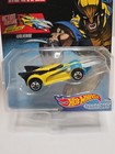 2017 Hot Wheels Marvel Wolverine Character Car Fyt98-0910 New