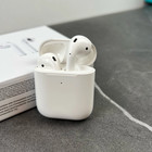 Apple Airpods 2nd Generation With Wired Charging Case Full Set Lightning
