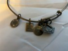 Amazing Alex And Ani Disney Charm Bracelet W 4 Charms Pre-owned