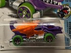 2017 Hot Wheels Street Beasts 10 10 Treasure Hunt Dragon Blaster