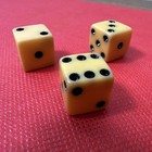 3 Vintage Bakelite Dice Butterscotch  tested  5 8 