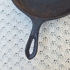 Vtg Antique Unmarked Cast Iron No  7 Round Griddle Heat Ring Fancy Handle