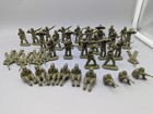 Vintage Tim Mee Toys Toy Soldiers Plastic Army Green Army Man Lot Of 41
