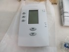 Honeywell Home Pro 2000 Programmable  1h 1c  Vertical Thermostat