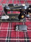 Vintage Antique Original Singer Sewing Machine 1948 Year