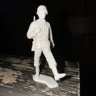 Louis Marx 2 5    1963 German White Plastic Soldier 5 Figures Lot Army Military