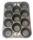 Wagnerware 11-cup Cast Iron Popover Muffin Pan     Made In Usa Vintage