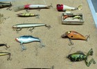Vintage Fishing Lures Lot Of 35   Lures Heddon  les Davis  