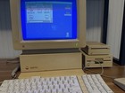 Apple Iigs Vintage Home Computer System With Monitor  Keyboard  Mouse