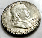 1952  Benjamin Franklin Half Dollar  90  Silver        Nice  Detailed Coin   
