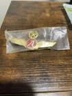 Arrow Air Airlines Pilot Senior Captain Wings Pin Vtg 1980s Obsolete Crest Badge