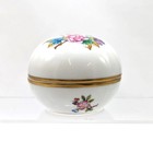 Vintage Herend Porcelain 6033 Floral Bouquet 2 75  Round Jewelry Trinket Box