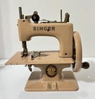 Vintage Singer Sewhandy Model 20 Child s Toy Sewing Machine In Good Condition