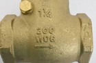 1-1 4  Swing Check Valve 200 Wog Psi Brass Ss304 Cf8m Npt Threaded