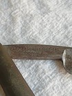Vintage Lion Brand Straight Razor  crack   See Pictures A7