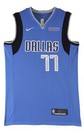 Luka Doncic Rookie Autograph Jersey 2018 Psa dna Rookiegraph Dallas Maverick Roy