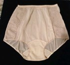 Vintage Lorraine Nylon Floral Lace Mushroom Gusset Granny Panties Pillow Tab 6 M