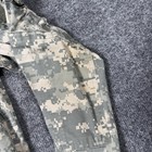 Us Military Jacket Mens Medium Digital Camo Army Combat Uniform Acu Coat