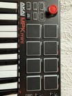 Akai Professional Mpk Mini Play Mk3 Portable 25-key Keyboard