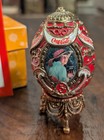Vintage Franklin Mint Coca-cola  elaine  The Coca-cola Lady  Egg - Coa   Stand