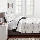 Full queen Satin Quilt White black - Room Essentials  Midweight Sateen Coverlet 