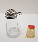 Vintage Anchor Hocking Nut Spice Grinder  Chopper Turn Key W red Measuring Cap