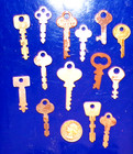 Lot Of 14 Vintage Or Antique Flat Keys - Reese  Slaymaker  Eagle  Long  Curtis  