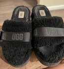 Ugg Fluff Yeah Slide Women   s Slippers Black Faux Fur Buckle Logo Strap Us 7