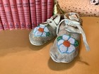 Pair Of Vintage Child   s Native American Handmade Leather Beaded Moccasins 6 5x2