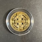 Ireland Souvenir Collectible Coin Silver Tone And Gold Tone Coin 1 25    Brand New