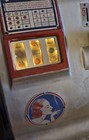 Vintage  1940 s Groetchen Liberty 5 Cent  Slot Machine  Trade Stimulator 