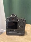 Canon Eos 5d Mark Iii 22 3 Mp Digital Slr Camera - Black  body Only 