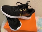 Nike Legend React Sh Gs Youth Athletics Sport Shoes Metallic Gold Black Size 2