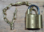 Vintage U s  Padlock Brass With Chain  10 Pak W 2 Master Keys 