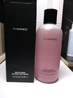 Mac Cosmetics Brush Cleanser  7 9 Fl Oz   235 Ml New In Box