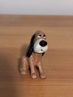 Hagen Renaker Bloodhound Seated Dog  a-854