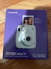 Fujifilm Instax Mini 11 Camera - Cloud Green