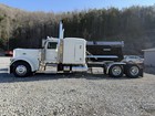 Peterbilt 389