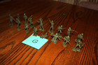 Marx Army Battleground 16-piece Lot Of Vintage American Soldiers Tank G - Mpc