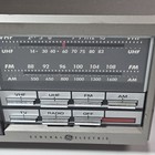Vintage General Electric Ge Portable Tv Am fm Radio 7-7150b - 1986- Tested Works