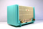 Vintage Old  amc  Antique Excellent Working Am-fm Mid Century Bakelite Radio