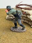 Retried King   Country Set   Wh039 German Soldier Running   Shouting W orig  Box