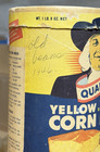 Quaker Yellow Corn Meal    Vintage Cardboard Container w Lid   1940 S