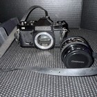 Vtg Chinon Cs 35mm Film Camera Body Black  W  Lens  Case   Strap Read Info