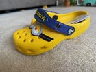 Crocs Classic Clog Despicable Me Minions Fun Lab Am Minions Big Kids Size J2